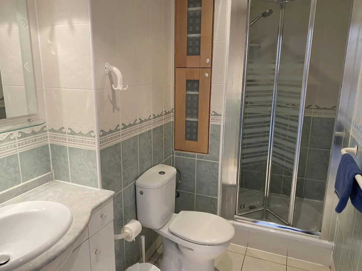 Apartment 5A1, Victoria Court 1, Avenida Londres 6, Los Cristianos, 38650, Tenerife