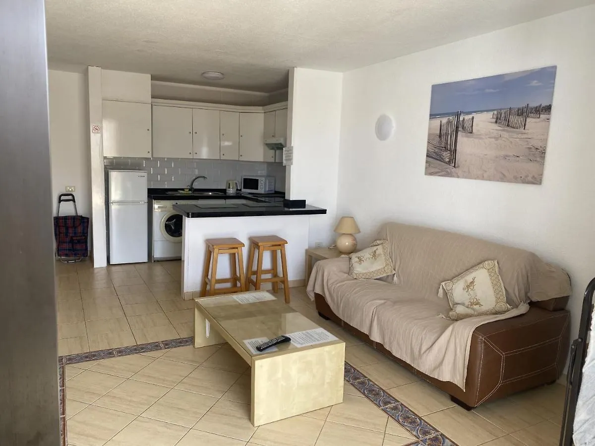 Apartment 5A1, Victoria Court 1, Avenida Londres 6, Los Cristianos, 38650, Tenerife Spanien