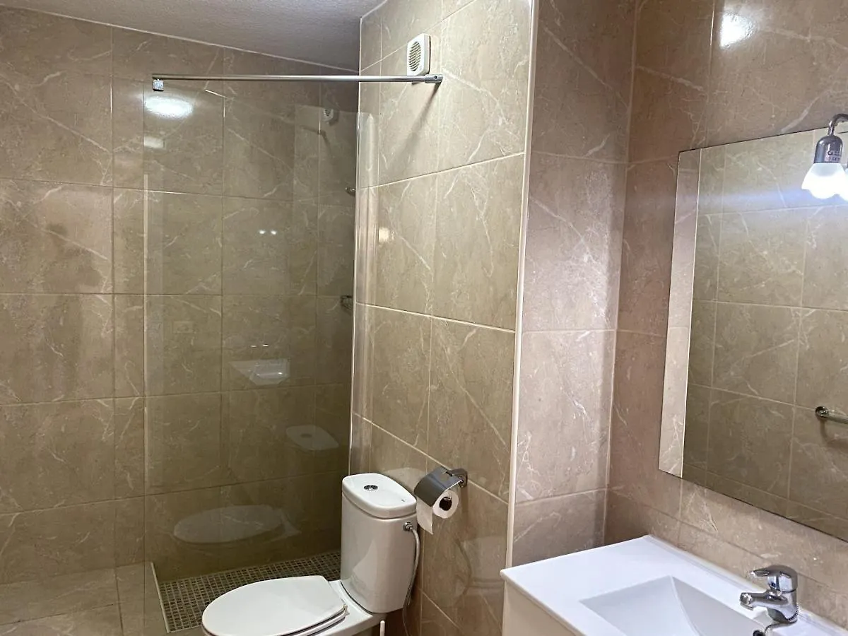 Apartment 5A1, Victoria Court 1, Avenida Londres 6, Los Cristianos, 38650, Tenerife  Los Cristianos (Tenerife)